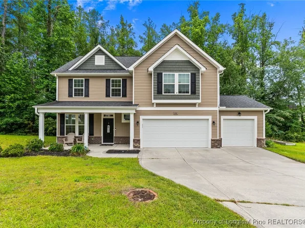 446 Birch Ave, Spring Lake, NC 28390