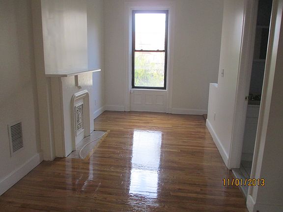 2nd image of 1421 Pacific St APT 3