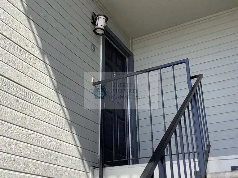 3941 Dale Rd #D — Photo 2