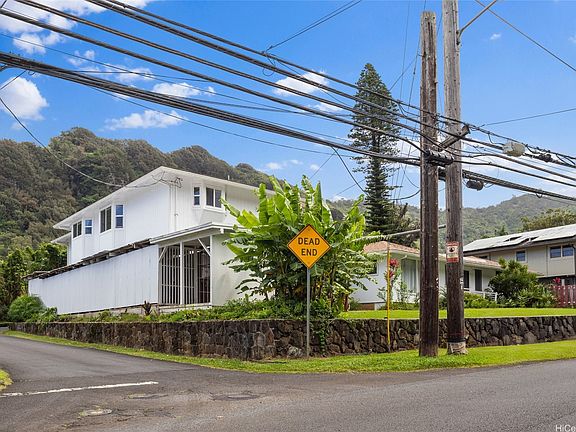 4th image of 3820 Old Pali Rd