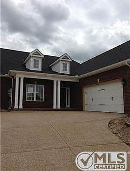 2nd image of 210 Laurelwood Dr #33