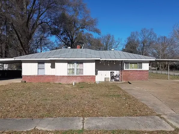4976 Byron Rd, Memphis, TN 38122