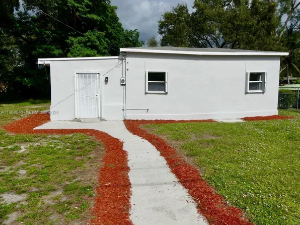 2275 NW 99th Ter, Miami, FL 33147