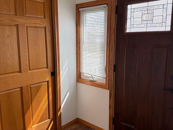 3rd image of 418 E Monowau St