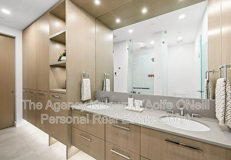 3389 Lakeshore Rd #603 — Photo 16