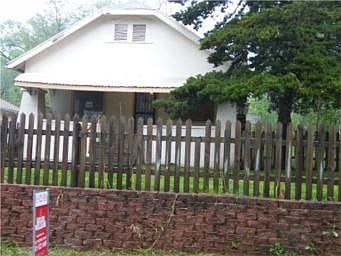 1st image of 8237 Wayne Ave