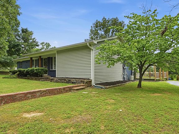 5th image of 28 Stevens Rd