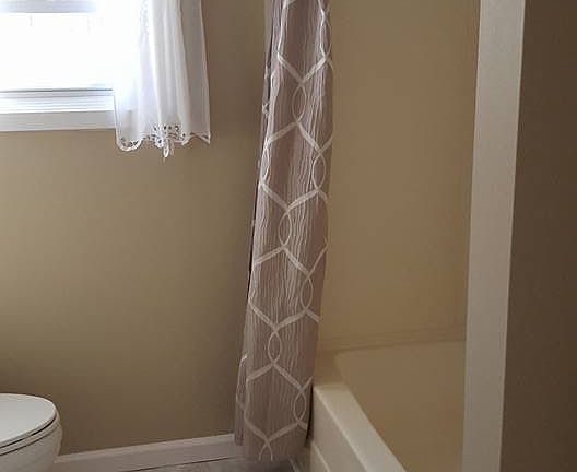 5th image of 826 Bladen St