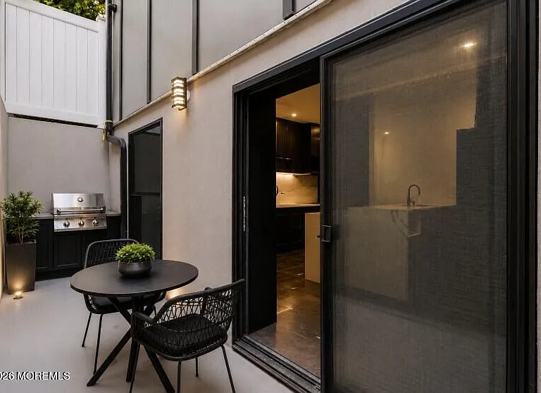 9 Minerva St #1 — Photo 25