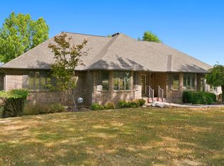 203 Rader Dr, West Plains, MO 65775