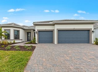 4826 Empire Landing Run, Lakewood Ranch, FL 34211