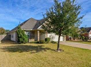 1002 Hannah Falls Ln, Fresno, TX 77545