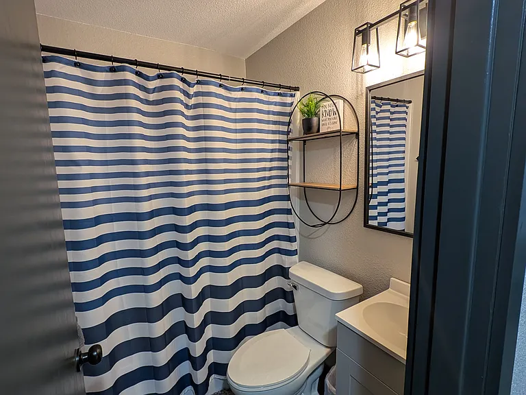 2214 Fruitland Blvd SW — Photo 9