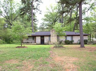 103 S Timberlane Rd, Lone Star, TX 75668