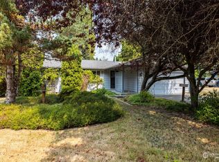 807 Mohican Pl, Mount Vernon, WA 98273