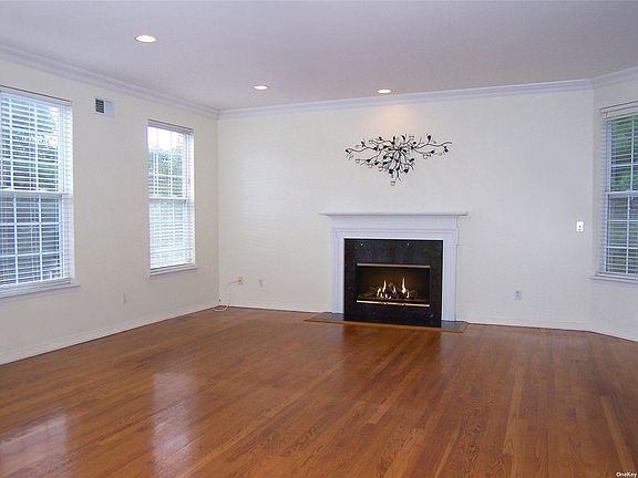 5th image of 1 Paddington Cir