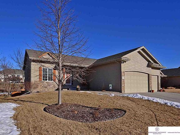 2nd image of 17322 S Creek Cir
