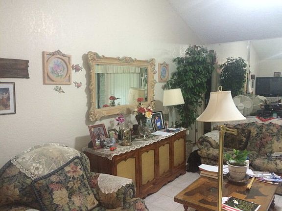 4th image of 1525 Alta Mesa Blvd