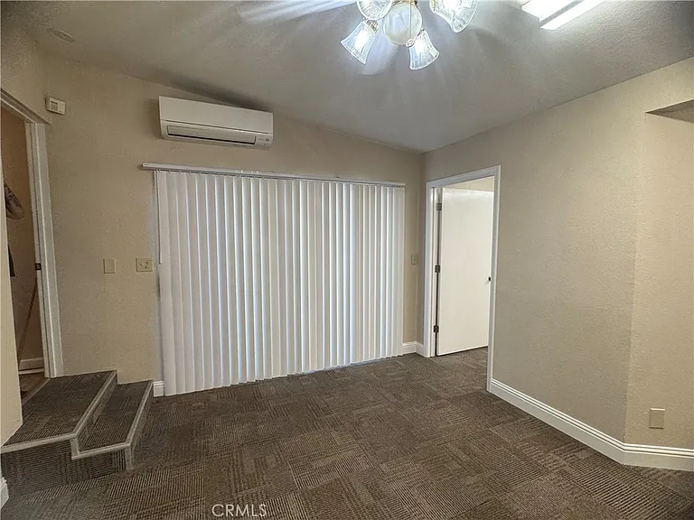 2100 Kennedy Ave — Photo 10