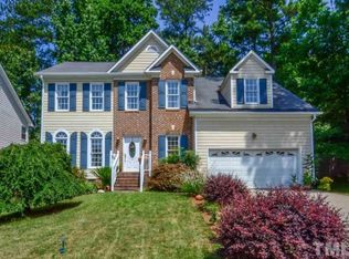 414 Kingswood Dr, Cary, NC 27513