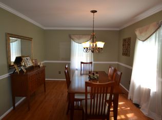 400 Essex Ct, Lansdale, PA 19446
