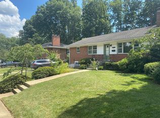 5948 Kelley Ct, Alexandria, VA 22312