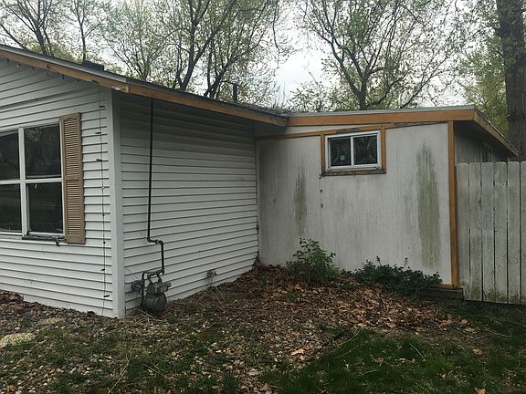 3rd image of 1228 Lakeview Ave
