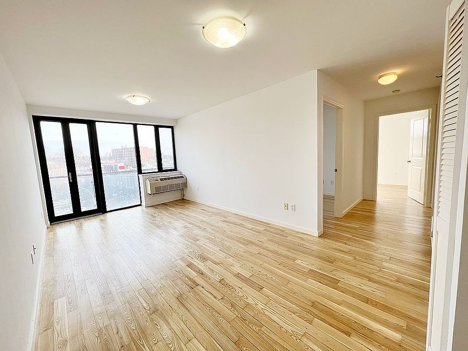 1st image of 6070 Woodhaven Blvd APT 5A