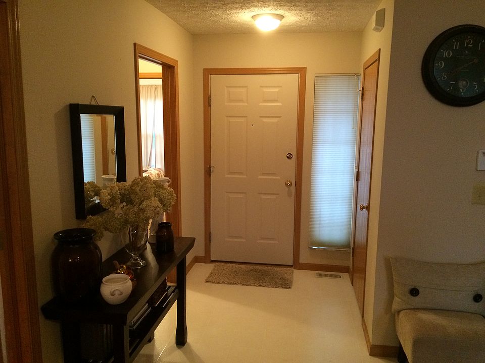 1st image of 441 Bauhaus St