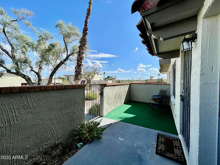 14404 N Boxwood Ln — Photo 20