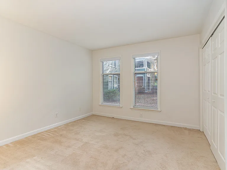 1211 Westview Ln #106 — Photo 14