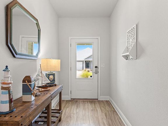 3rd image of 118 Blue Sky Way
