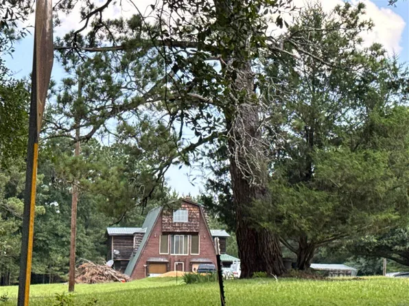 1013 Rutledge Rd, Hazlehurst, MS 39083