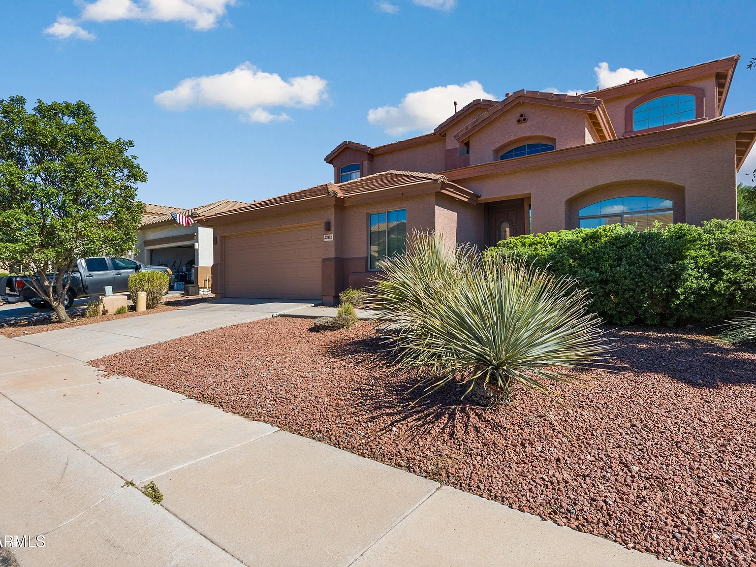 4 bed, 3.0 bath, 3098 sqft, $2,695 — Photo 2