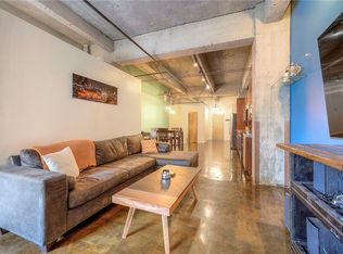 360 W Pershing Rd STE 20, Kansas City, MO 64108