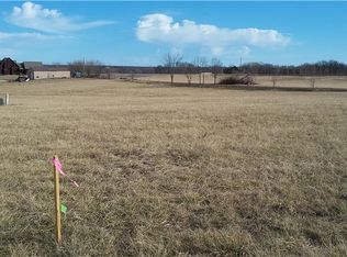 251 Southwest Rd, Centerview, MO 64019