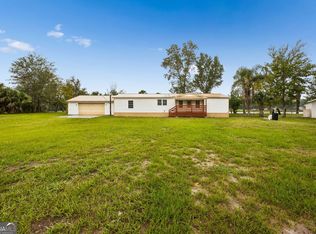 1400 Spring Lake Dr, Folkston, GA 31537