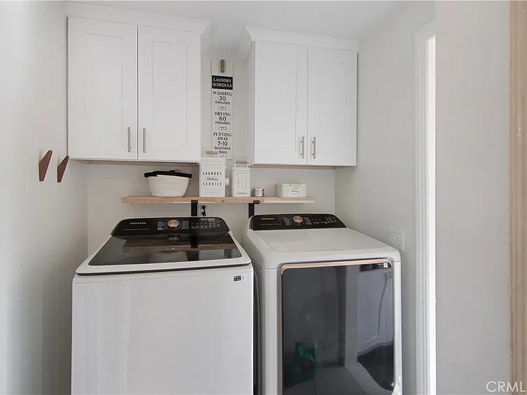 742 Sherwood St — Photo 10