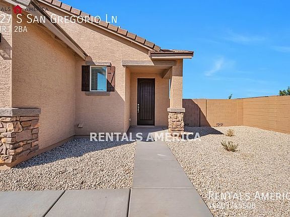 3rd image of 227 S San Gregorio Ln