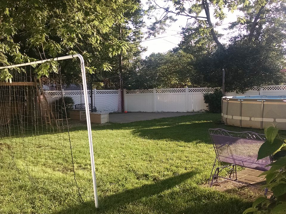 1st image of 8221 Northport Dr