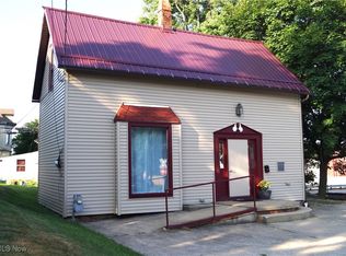 208 2nd St SW, Carrollton, OH 44615