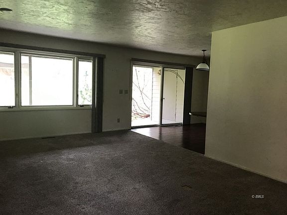 5th image of 410 Eagle Ave APT C