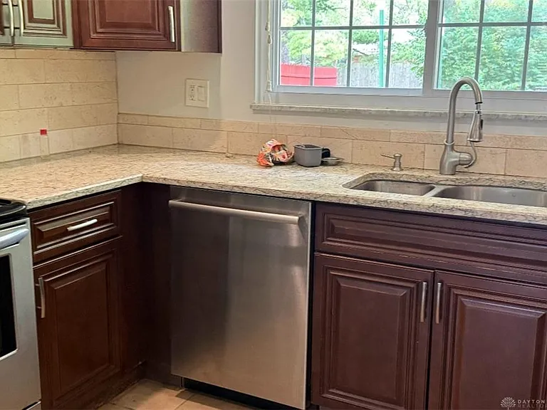 1201 E Centerville Station Rd — Photo 12