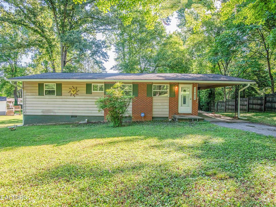 1st image of 136 Mimosa Ave