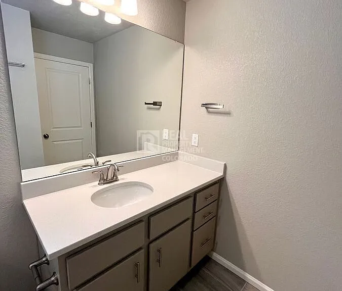 9286 Henson Pl — Photo 16