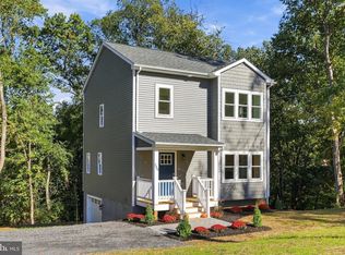 200 Paw Paw Dr, Front Royal, VA 22630
