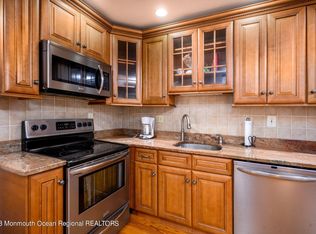 7 Valley Stream Dr #B, Manchester Township, NJ 08759