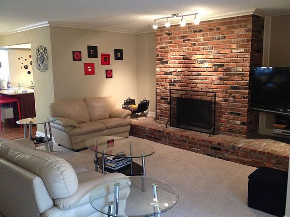 4th image of 4058 Warwick Blvd APT 3