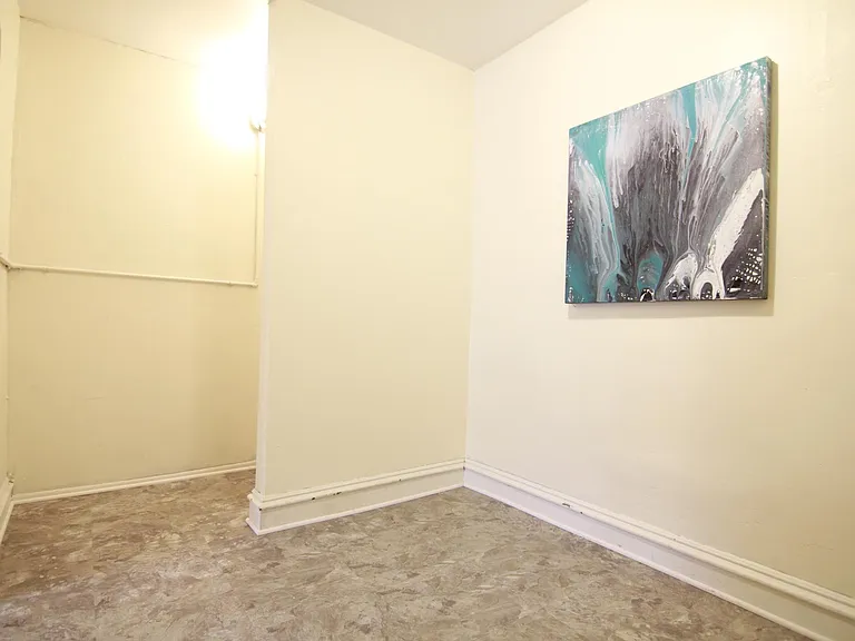 895 Jenks Ave #2 — Photo 10