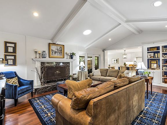 4th image of 6936 Stefani Dr